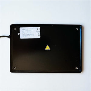 HEKA värmepanel med 6 mm gängade monteringshål / HEKA heat panel with 6 mm threaded mounting holes