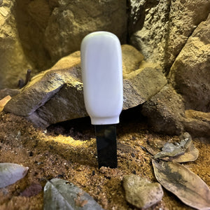 Smart jordfuktighetssensor för terrarium och reptilhabitat. / Wireless soil humidity sensor for reptiles and amphibians